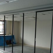 パーテーション　工事