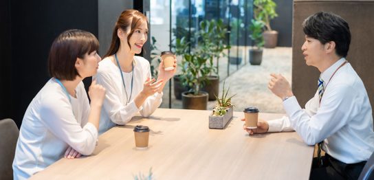 オフィス　休憩