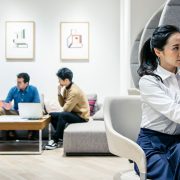 コワーキングスペース 女性