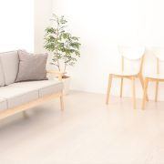 リビング　ベンチソファ