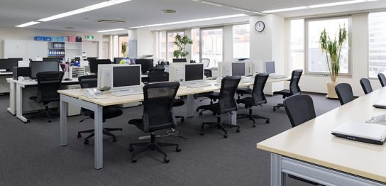 オフィス　デスク