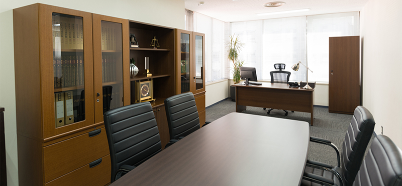 オフィス　応接室