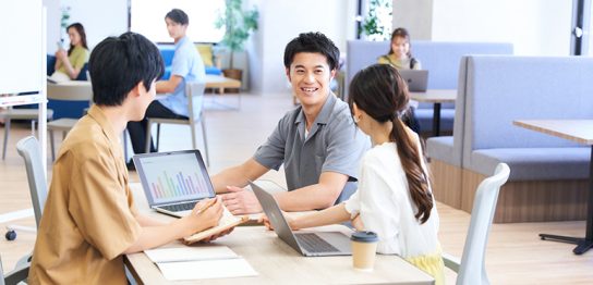 ミーティング　オフィス